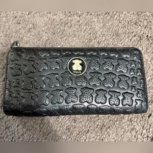 TOUS Leather Sherton Kiara Zip Around  Wallet Black Leather